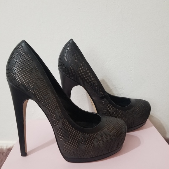 Truth or Dare By Madonna - Picture 2 of 4